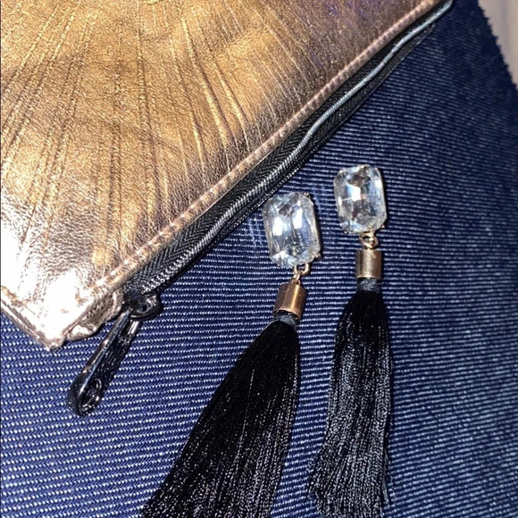 Urban  decay metallic gold makeup bag - Picture 12 of 12